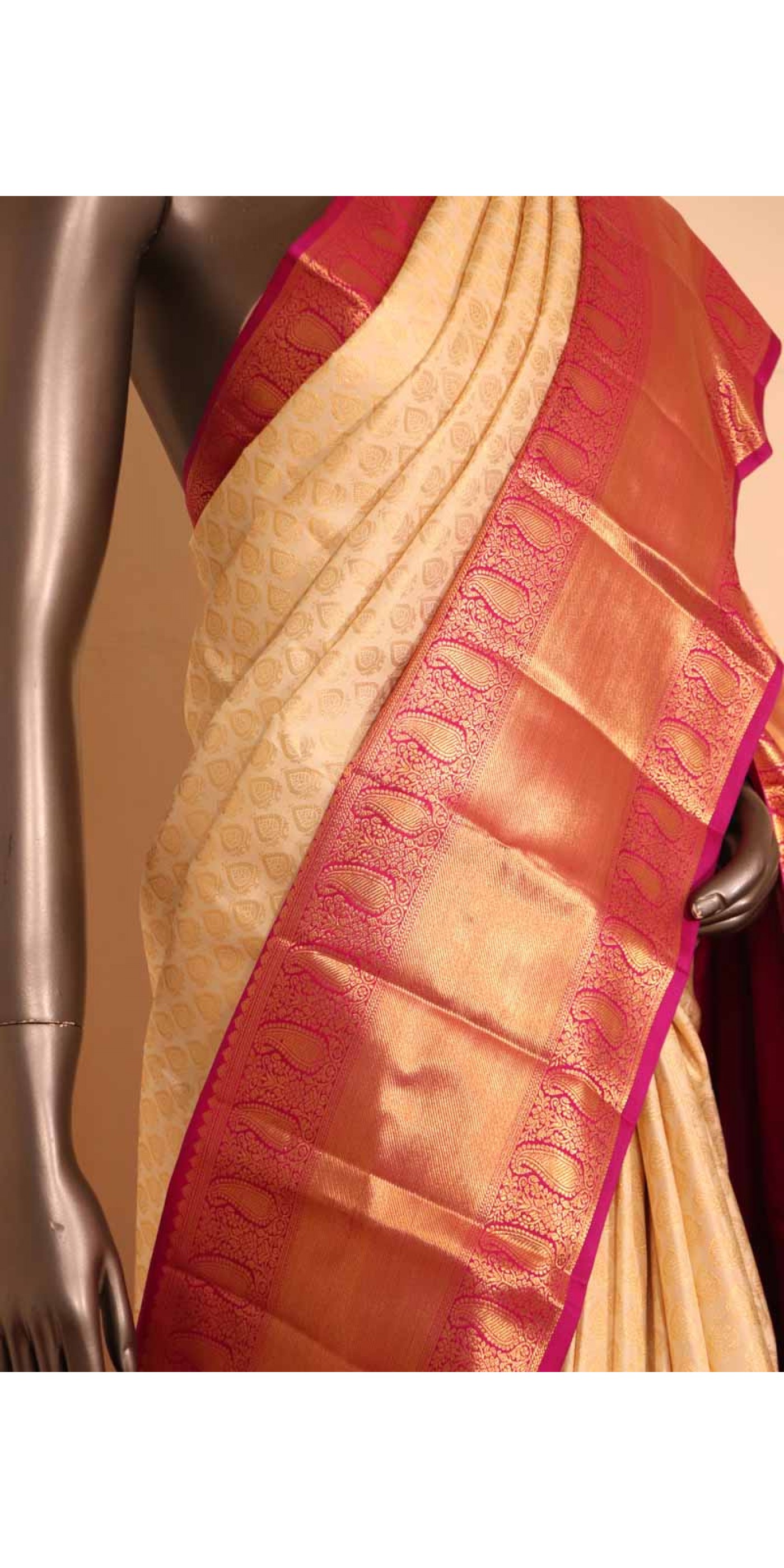 Buy Kanchipuram Soft Lichi Silk Maroon Colour Saree Bold and Beautiful Saree  With Weaving Silk Exclusive Indian Wedding Saree South Silk Saree Online in  India - Etsy
