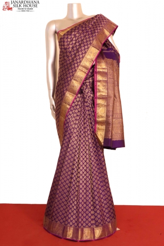 Buy Designer Sarees, Salwar Kameez, Kurtis & Tunic and Lehenga Choli.Grand  Mahendi Silk Saree