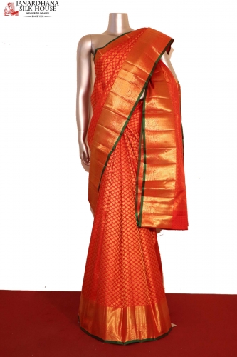 Kanchipuram Silk Sarees Shop in Chennai | Bridal Kanchipuram Sarees - House  of Ayana | Saree trends, Pattu saree blouse designs, Elegant saree
