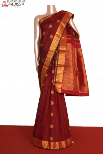 Bottle Green Maroon Kanchipuram Silk Saree | A Symphony of Rich Hues –  Kuberan Silks